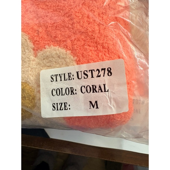 POL Coral and Daisy Fluffy Cowl Neck Sweater Sz M 0060 - Picture 4 of 4